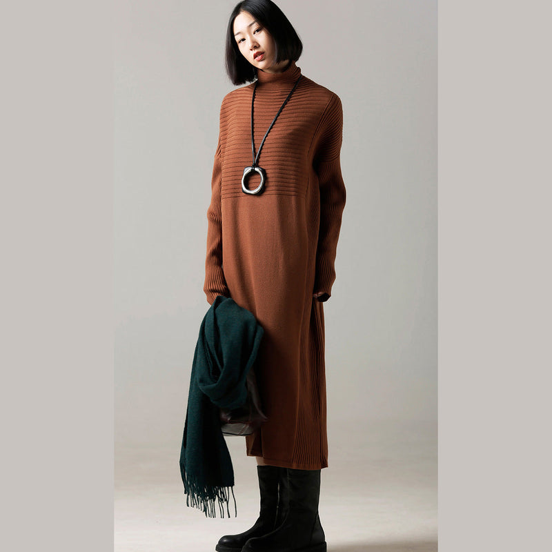 Classic Vintage Sweater with a Flattering Fit