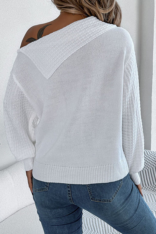 Well Tailored Sweater with a Graceful Silhouette