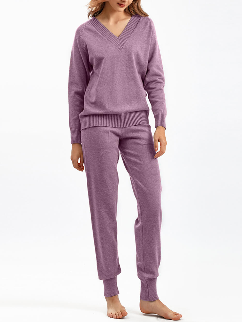 Beautifully Finished Pullover in a Timeless Design