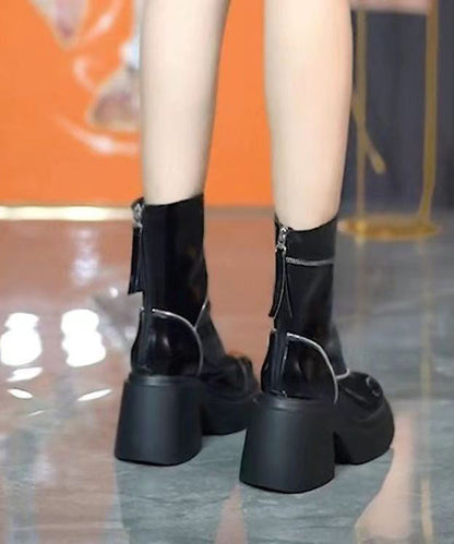 Classic Vintage Boots with a Flattering Fit