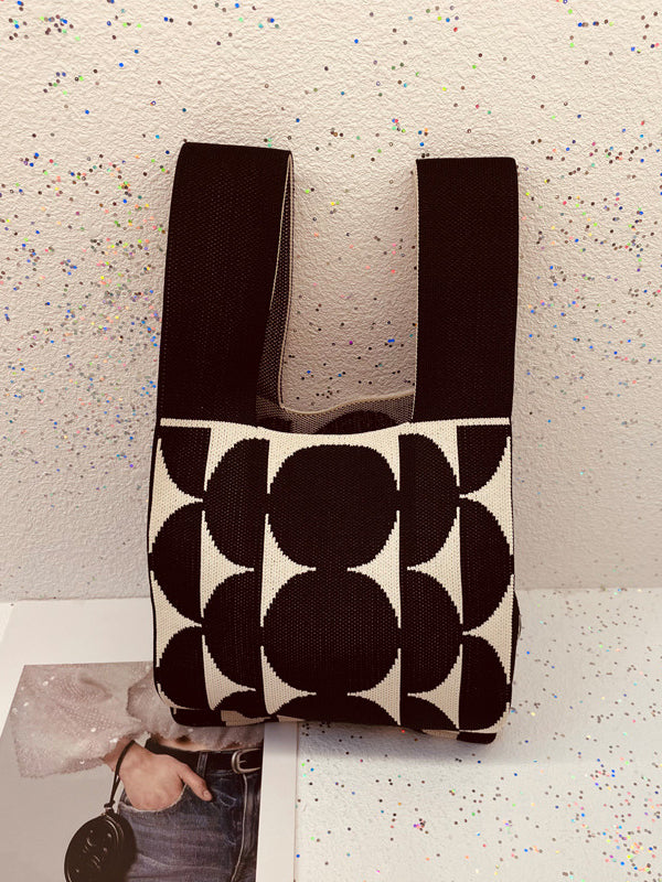 A Vintage Style Bag with Delicate Timeless Details