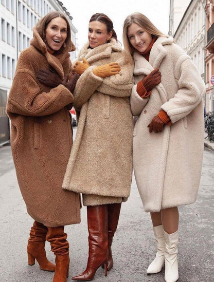 Elegantly Styled Coat for Everyday Wear