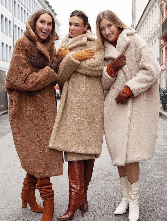 Elegantly Styled Coat for Everyday Wear