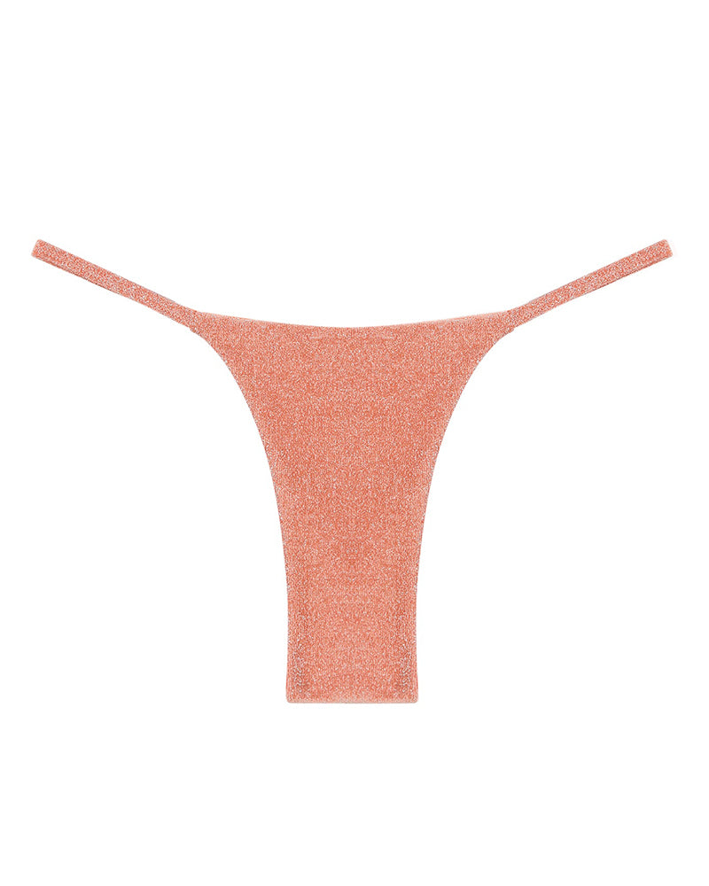 Effortlessly Elegant Swimsuit with a Timeless Design