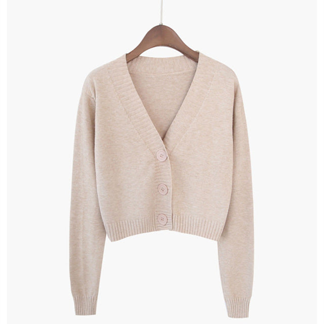 Gracefully Styled Cardigan for Any Occasion