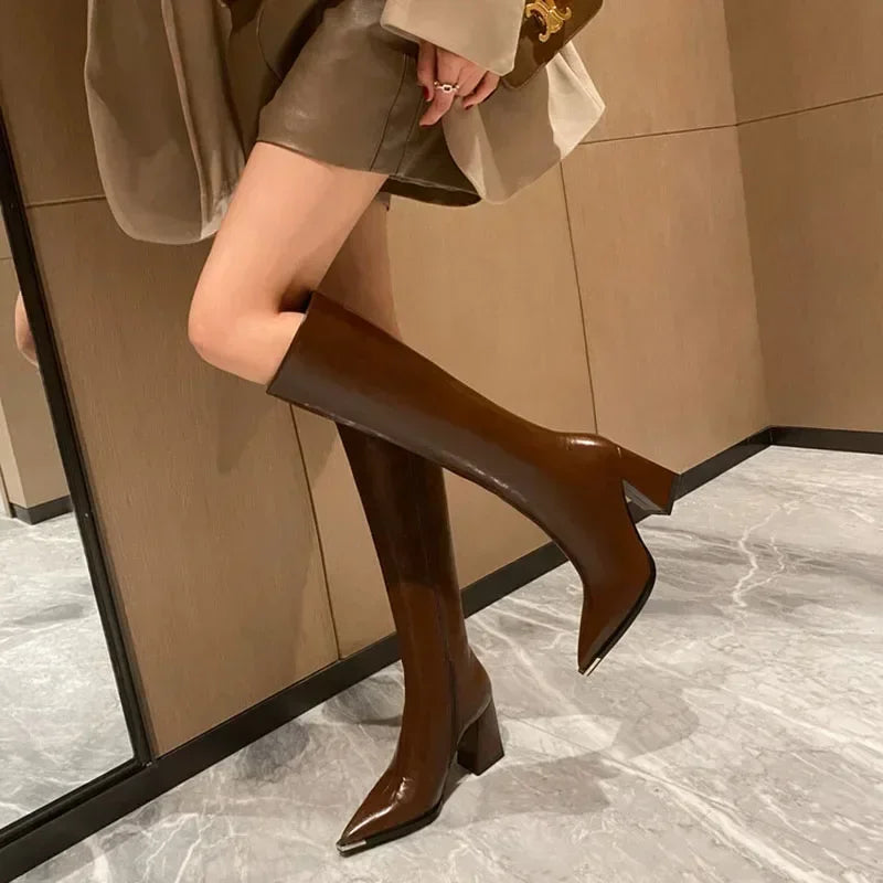 Well Tailored Boots with a Graceful Silhouette