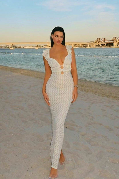 Effortlessly Elegant Dress with a Timeless Design