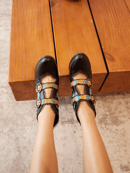 Beautifully Finished Boots in a Timeless Design