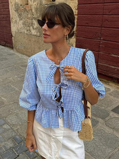 Sophisticated Blouse with a Clean Classic Look