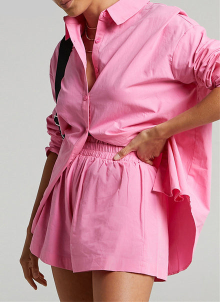 Well Tailored Garment with a Graceful Silhouette