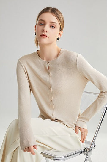 Gracefully Styled Cardigan for Any Occasion