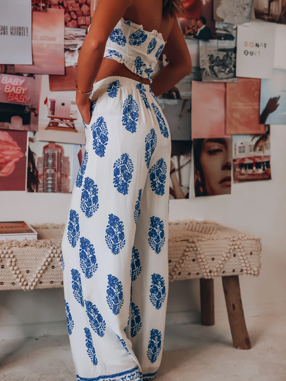 Gracefully Styled Pants for Any Occasion