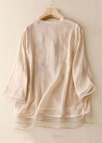 Well Tailored Shirt with a Graceful Silhouette