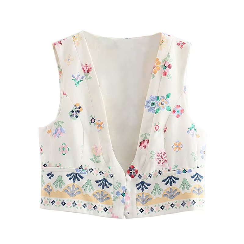 Beautifully Finished Garment in a Timeless Design