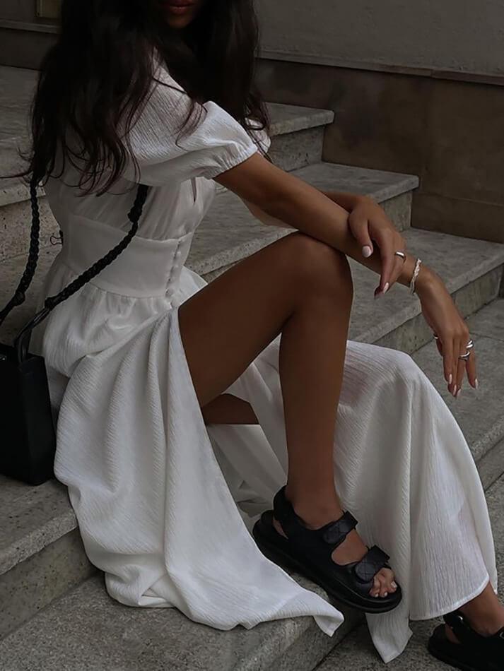 Beautifully Crafted Dress in a Classic Style