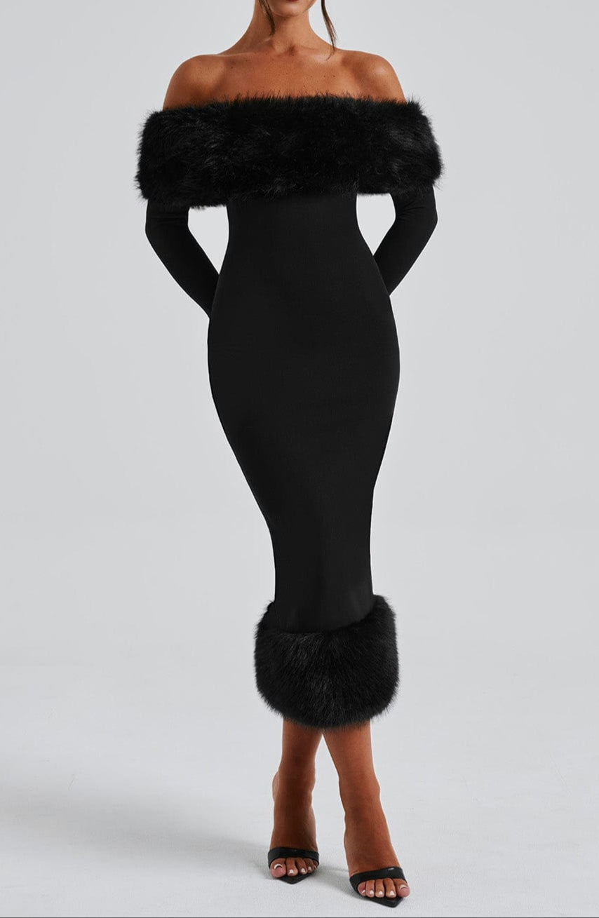 Classic Vintage Dress with a Flattering Fit