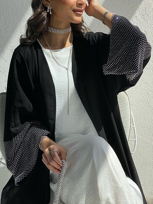 Well Tailored Top with a Graceful Silhouette