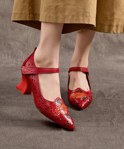 A Vintage Style Heels with Delicate Timeless Details