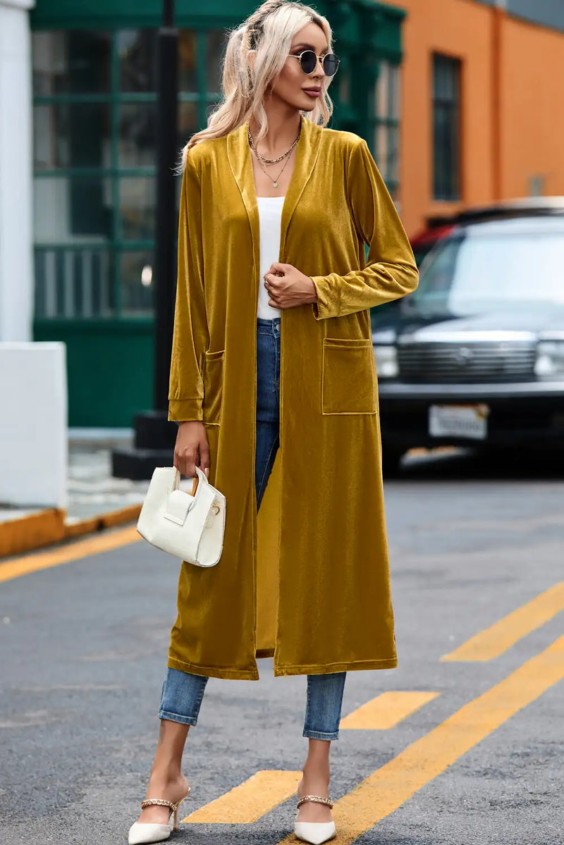 Effortlessly Elegant Garment with a Timeless Design