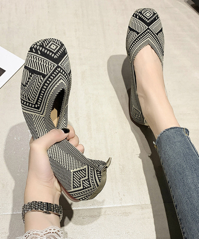 Classic Vintage Shoes with a Flattering Fit