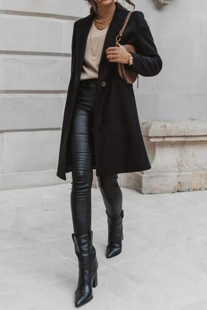 Effortlessly Elegant Garment with a Timeless Design