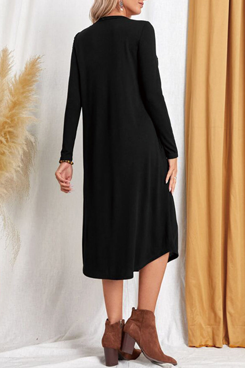 Classic Vintage & Enduringly Stylish Dress