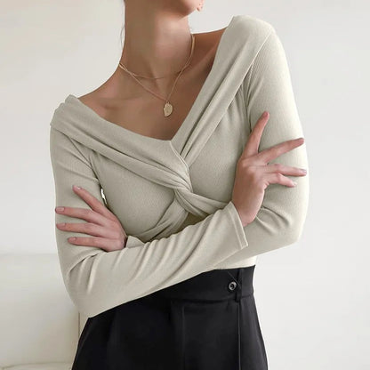 Classic Vintage Sweater with a Flattering Fit