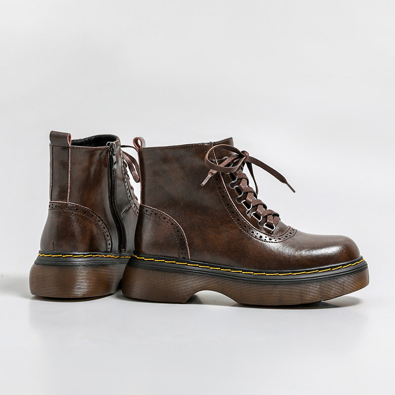 Polished Boots with an Effortless Classic Look