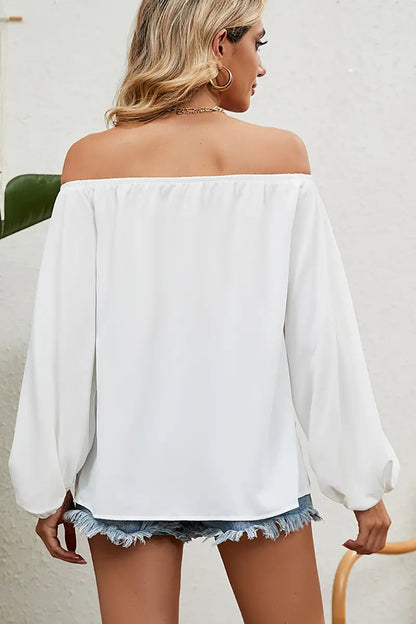 Gracefully Styled Blouse for Any Occasion