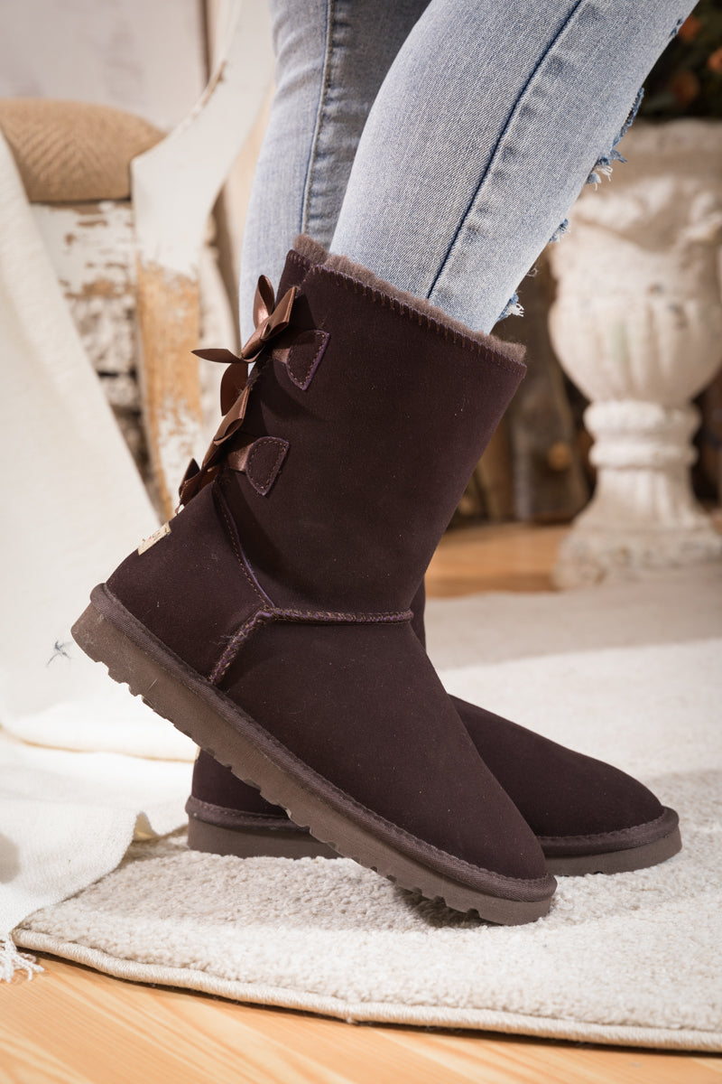 Elegantly Styled Boots for Everyday Wear