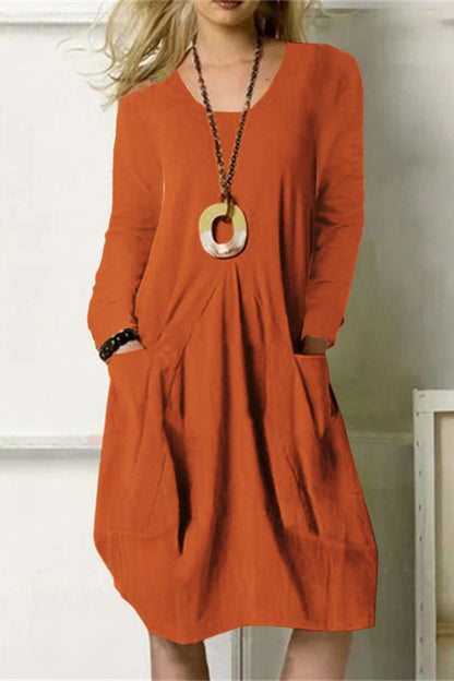 Effortlessly Elegant Dress with a Timeless Design