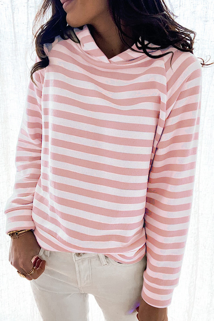 Well Tailored Top with a Graceful Silhouette
