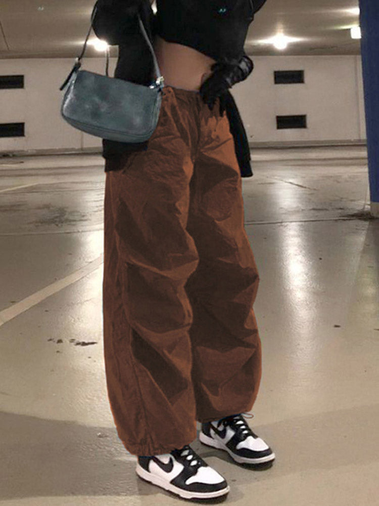 Classic Vintage Pants with a Flattering Fit