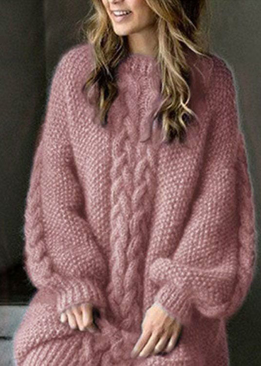 Well Tailored Sweater with a Graceful Silhouette