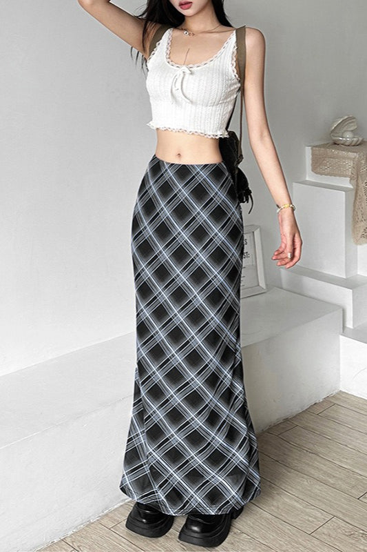 Beautifully Finished Garment in a Timeless Design