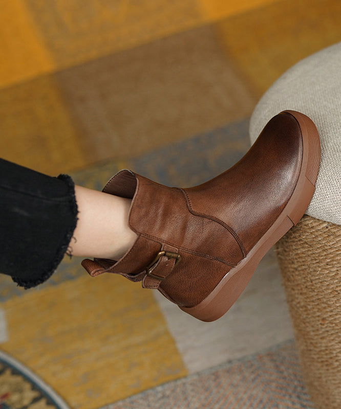 Beautifully Finished Boots in a Timeless Design
