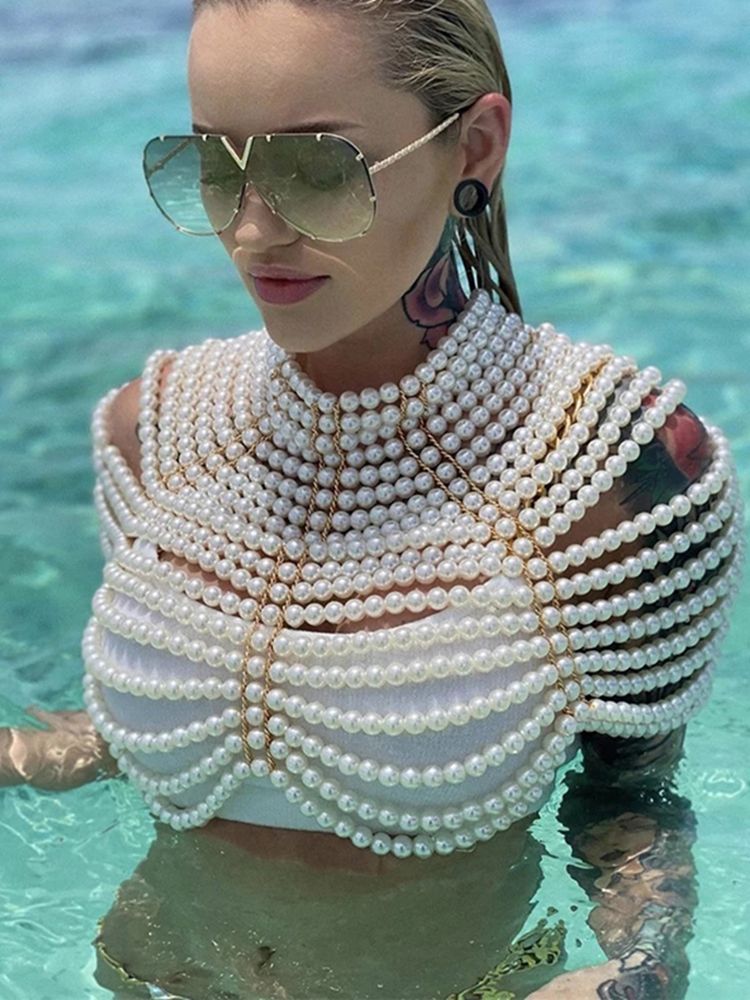 Beautifully Finished Top in a Timeless Design