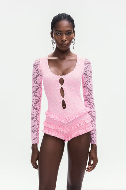 Well Tailored Garment with a Graceful Silhouette
