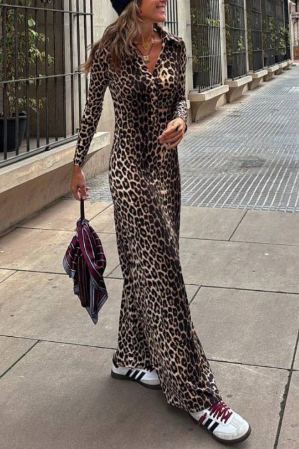 Sophisticated Dress with a Clean Classic Look