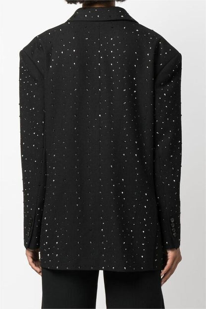 Beautifully Finished Garment in a Timeless Design