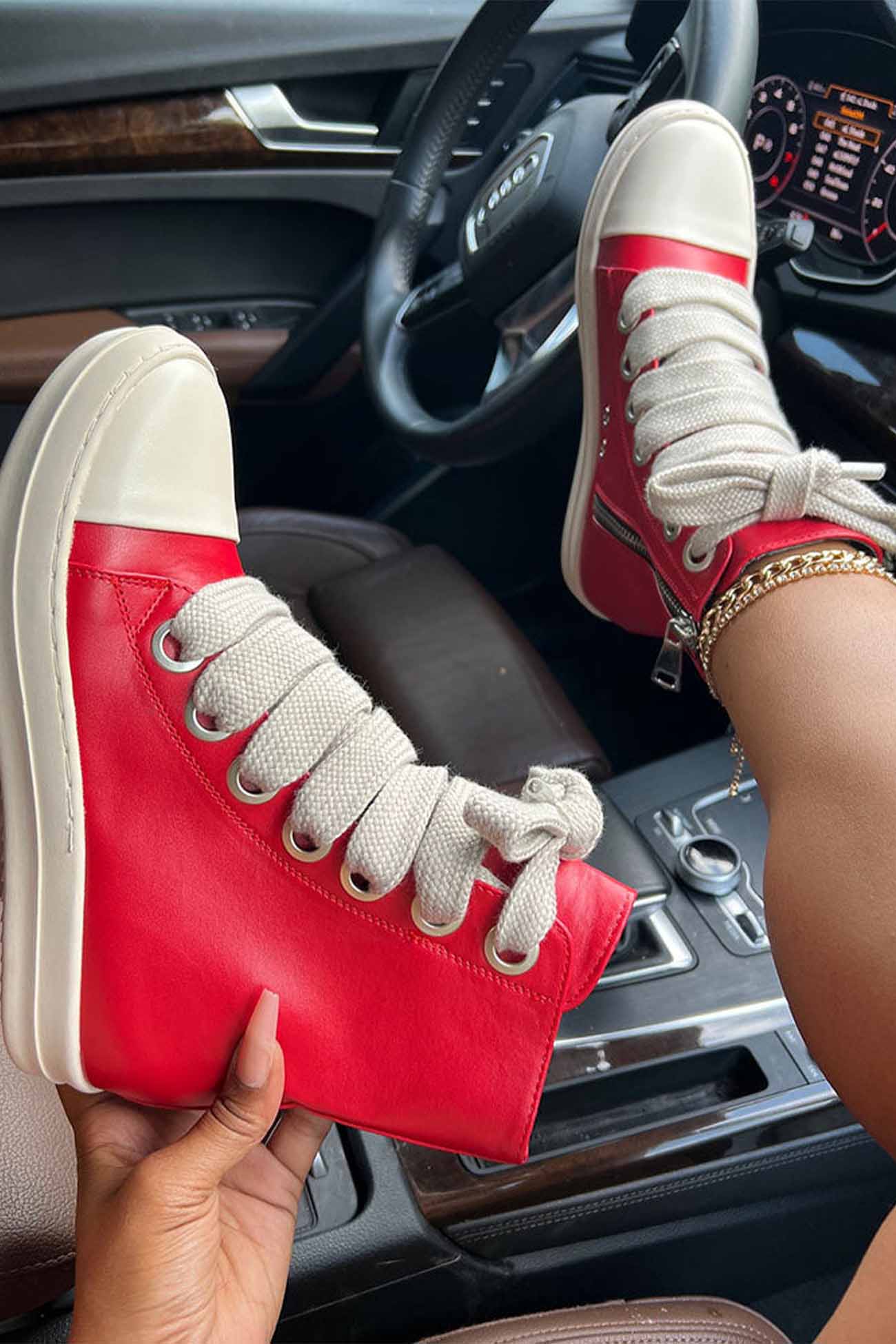 Classic Vintage Boots with a Flattering Fit