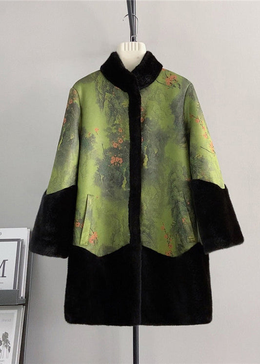 Classic Vintage & Enduringly Stylish Coat