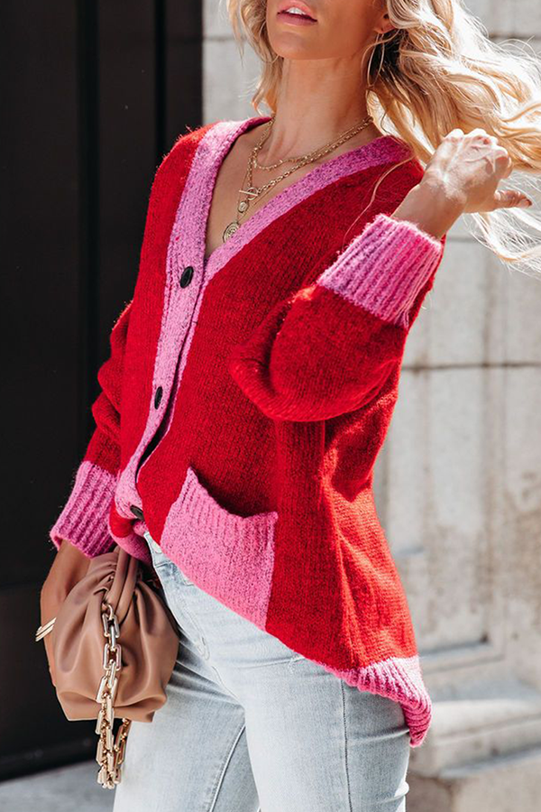 Classic Vintage Sweater with a Flattering Fit