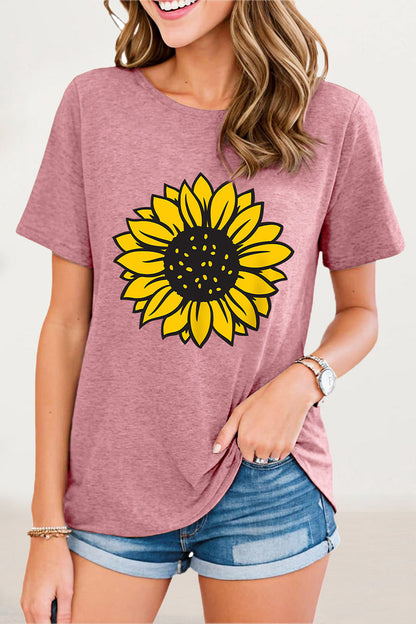 Effortlessly Elegant T-Shirt with a Timeless Design