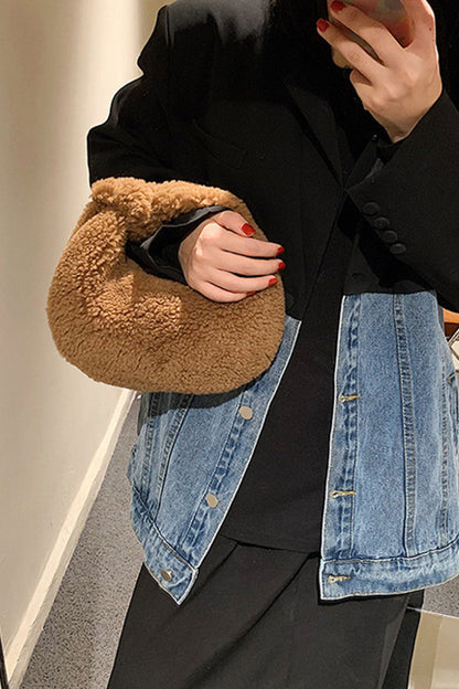 A Vintage Style Bag with Delicate Timeless Details