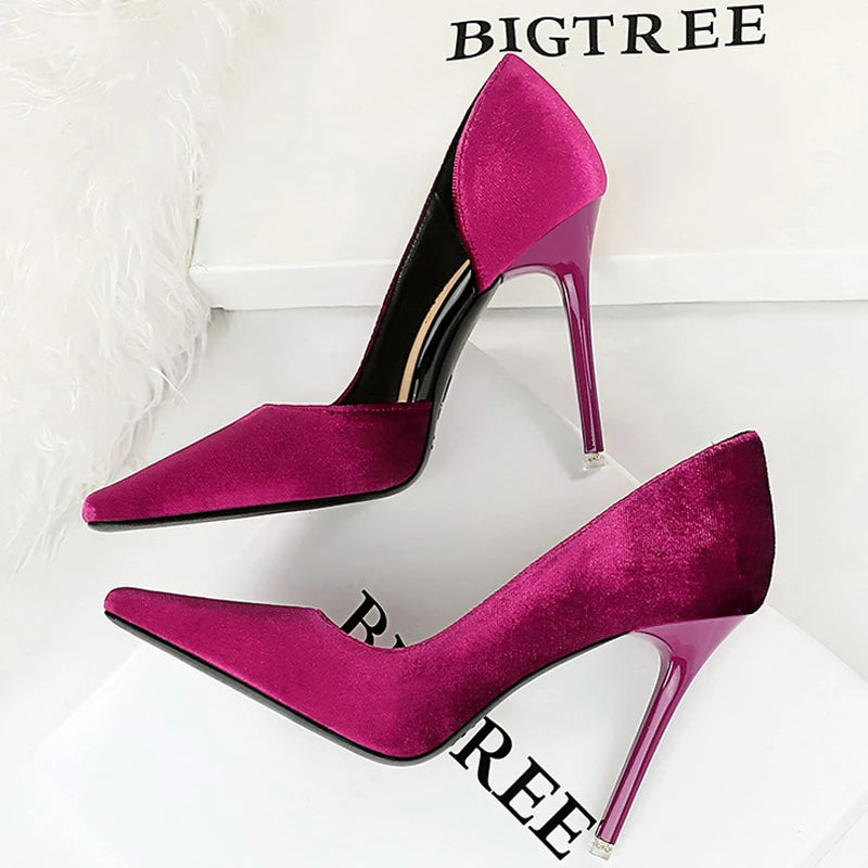 Classic Vintage & Enduringly Stylish Heels