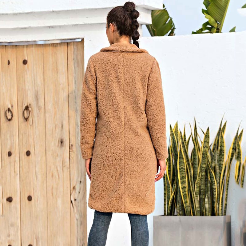 Classic Vintage & Enduringly Stylish Coat