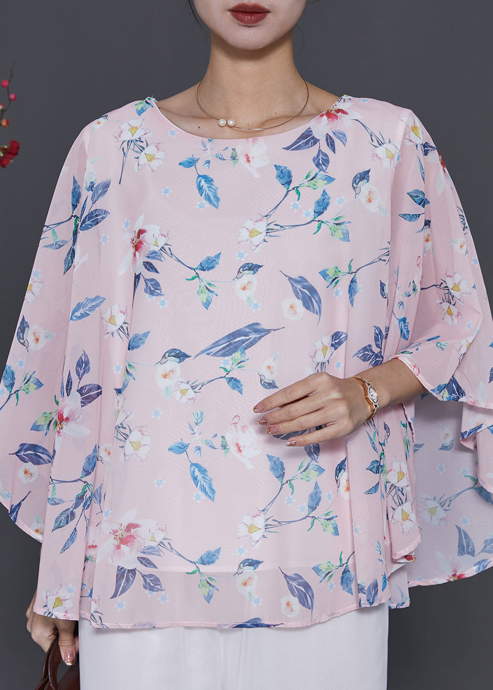 Classic Vintage & Enduringly Stylish Top