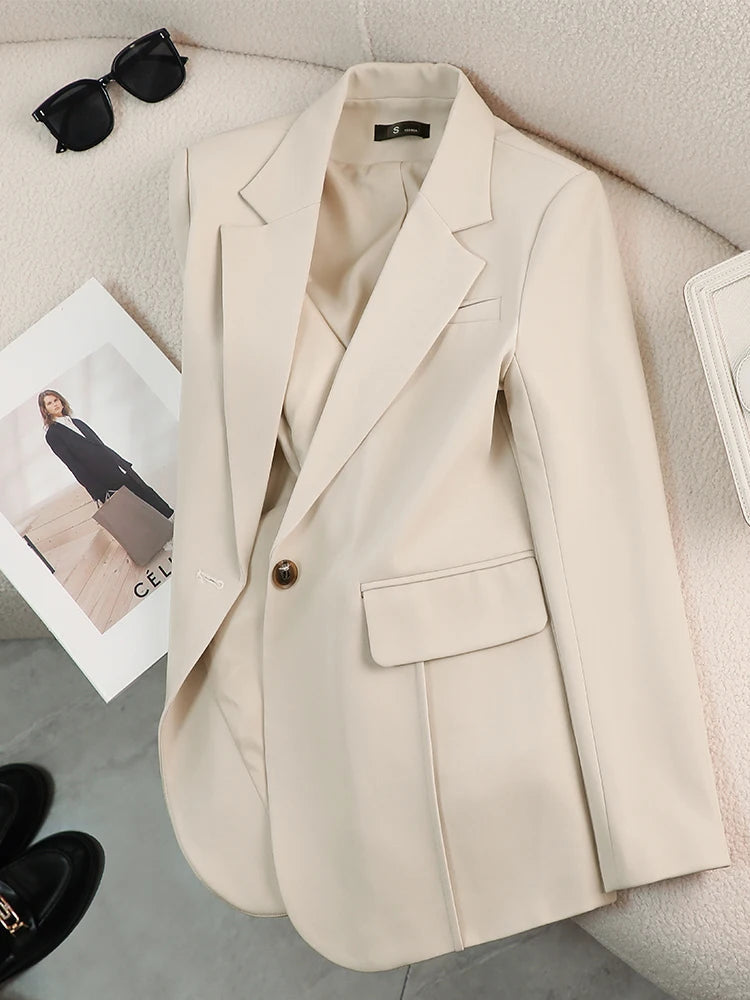 Classic Vintage Garment with a Flattering Fit