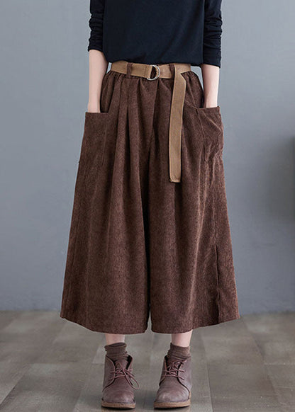 Classic Vintage Pants with a Flattering Fit